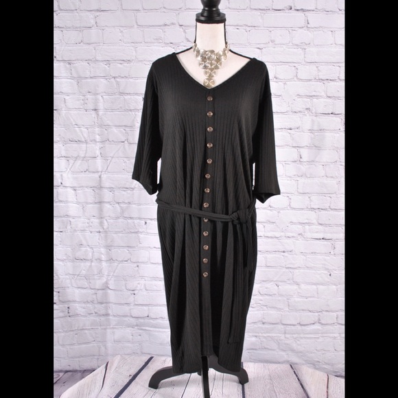 Ashley Stewart Dresses & Skirts - Ashley Stewart Black Striped Ribbed Dress Sz 22/24